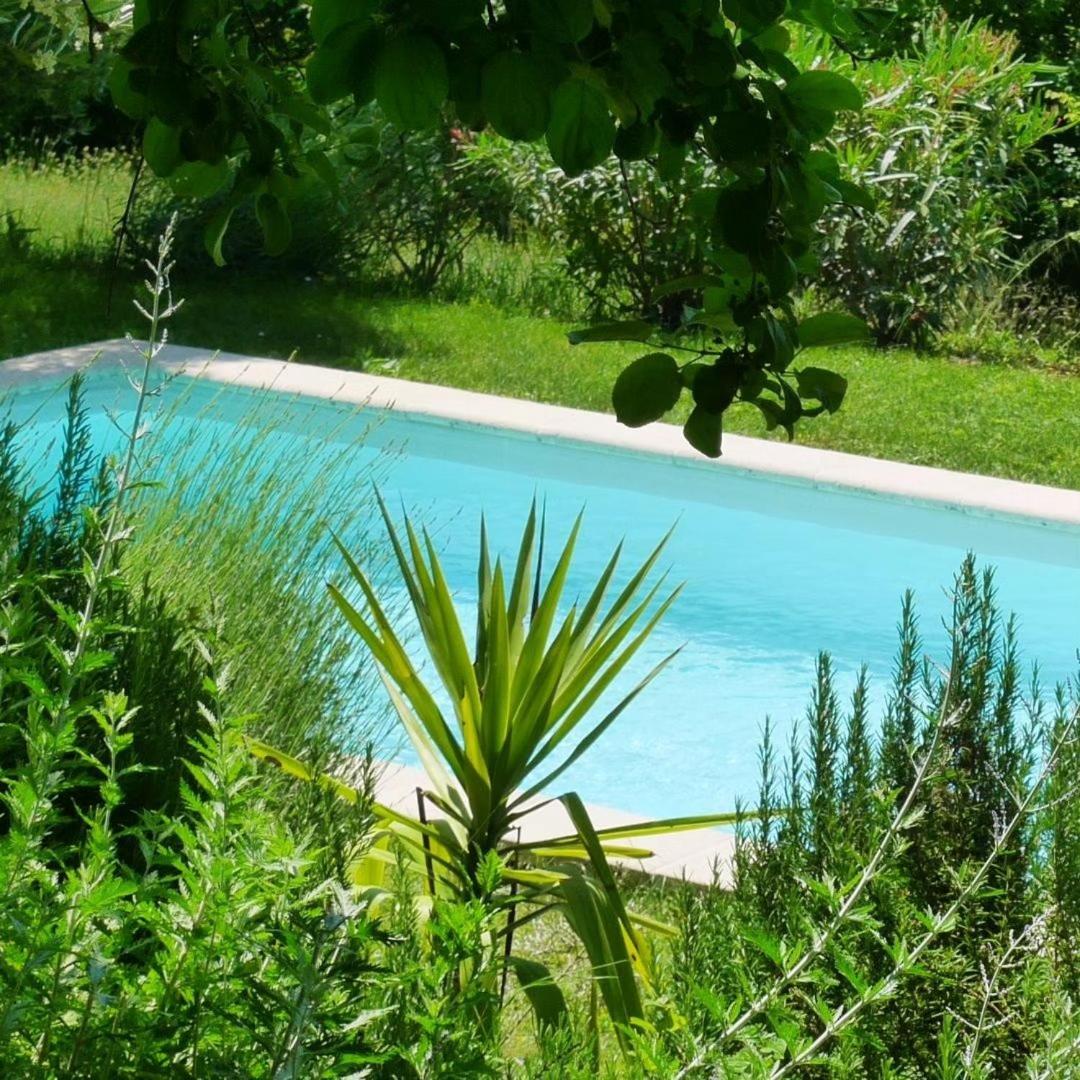 La Bastide Bed and Breakfast Lamillarié Exteriör bild