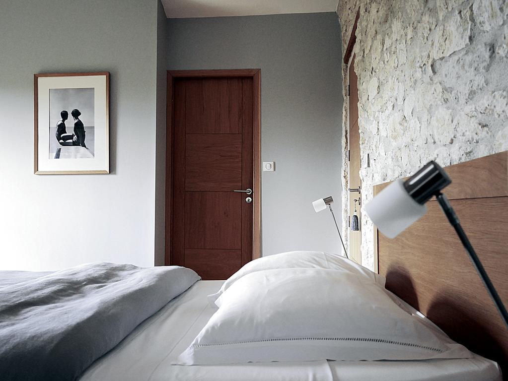 La Bastide Bed and Breakfast Lamillarié Exteriör bild